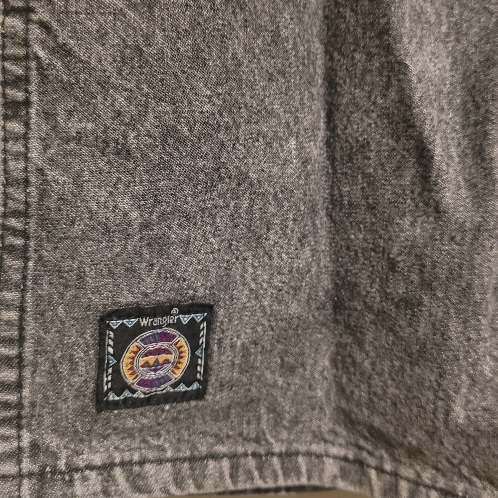 Kid's vintage acid wash shorts - Picture 2 of 4